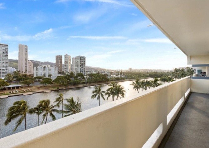 Apartments Near Renovated: Spacious Luxury 2 Bed/ 1.5 Bath w/ Spectacular  views