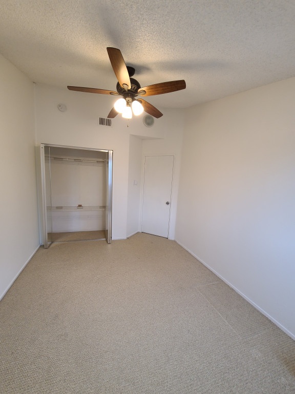 Room for rent NW Santa Ana 125 sqft $1100