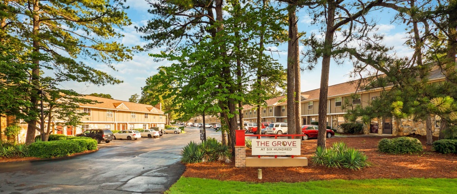 The Grove at Six Hundred Apartment Homes
