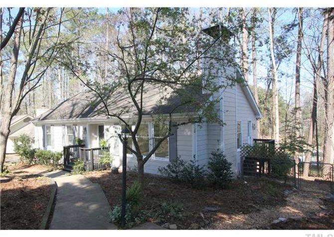 Houses Near  321 Forbush Mountain3 bedroom ranch in Chapel Hill