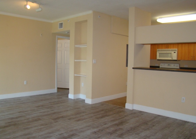Apartments Near 1 BEDROOM = FIRST FLOOR = LAKE VIEW  Approved The Same Day!!