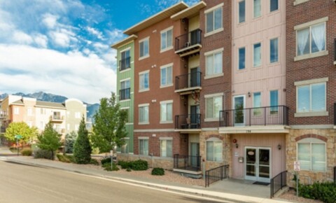 Apartments Near Sandy 194 W Albion Village Way #406 (9700 S) for Sandy Students in Sandy, UT