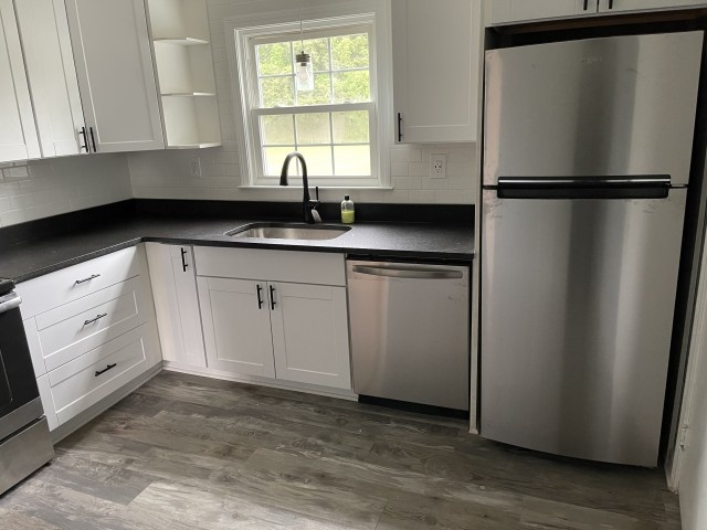 4150 Whitney Avenue - 4 Bed/2Bath - Recently Renovated