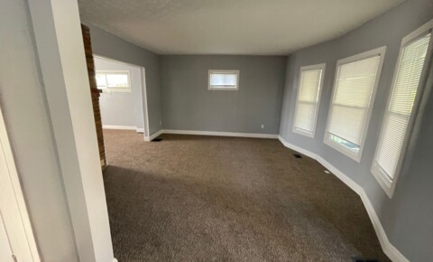 Houses Near Sinclair DAYTON, OH - FIVE OAKS - 3 BEDROOM/1 BATH - $1100  JUST REMODELED for Sinclair Community College Students in Dayton, OH