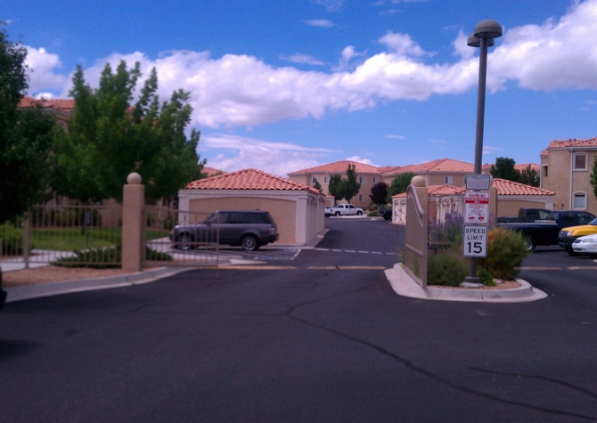 Houses Near Upgraded Modern Condo in Great North Albuquerque Community
