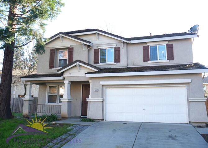 Houses Near Open 4 Bedroom 2.5 bathrooms 2,762 Sq Ft single family home in Gold River
