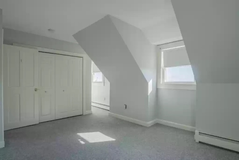 Ocean side House Apartment $3750.00