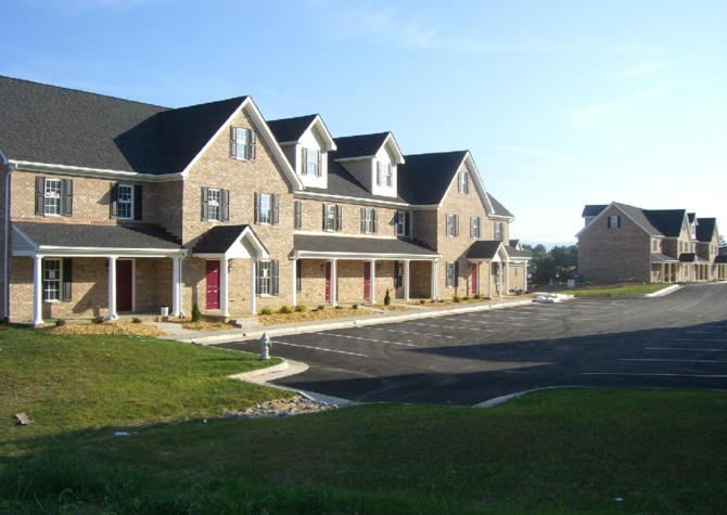 Houses Near Beautiful Townhome Located in Fishersville Move-In Ready!