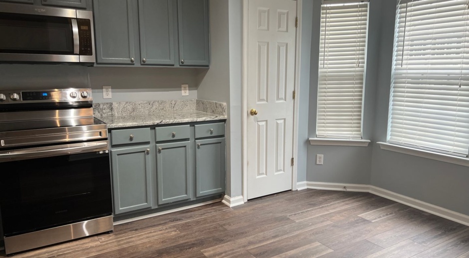 Recently Renovated 3 Bed | 2.5 Bath Townhouse in North Raleigh