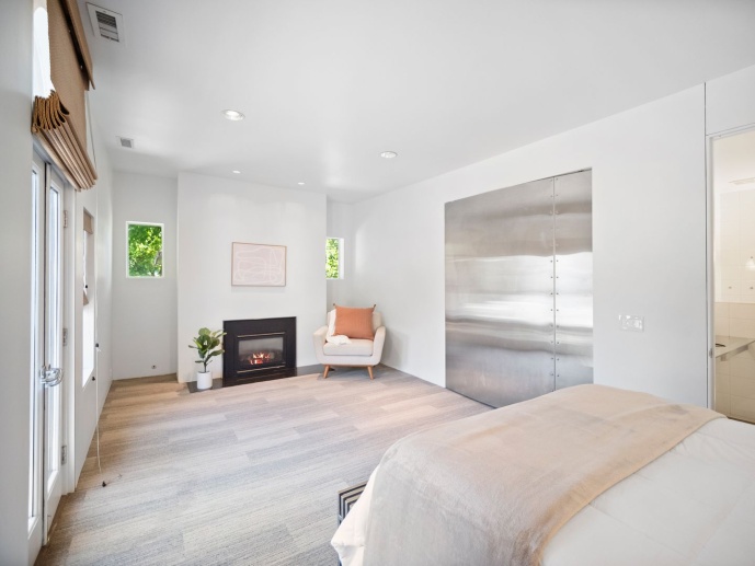 Beautiful Historic Building with beautiful remodeled units