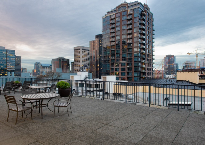 Houses Near PRICE DROP! DT Seattle Studio at an Incredible Building!
