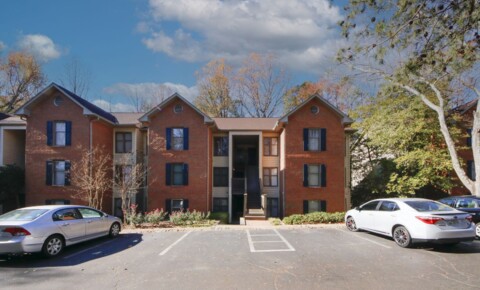 Houses Near Shorter Luxury At Dunwoody Springs - Freshly Painted! for Shorter College Students in Atlanta, GA