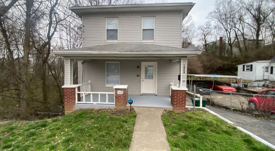 1424 Manss Ave | 3 BR 1 BA