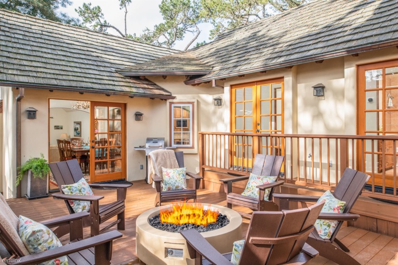 3802 Lobos Cottage