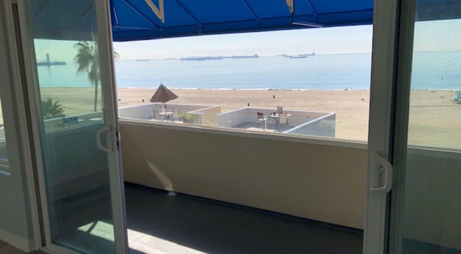 This 2 bedroom, 2 bath condo has DIRECT OCEAN VIEWS THAT GO ON FOR MILES!