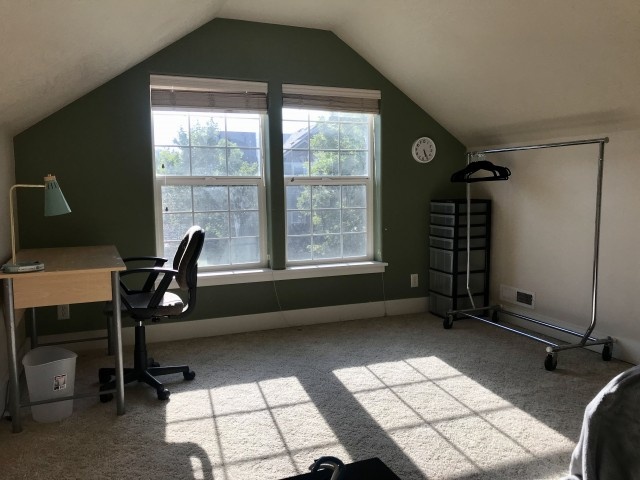 Room for Rent in Beautiful Home