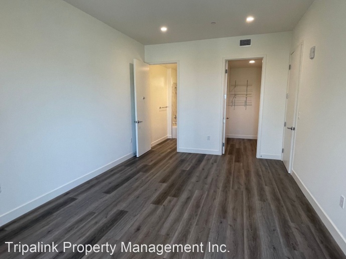 Westwood Apartments Near UCLA | Private Room with/without Individual Bathroom