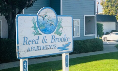 Apartments Near MiraCosta Reed and Brooke Apartments for Mira Costa College Students in Oceanside, CA