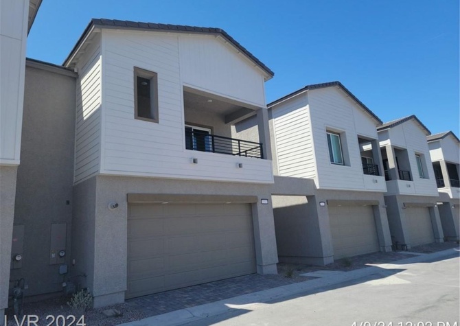 Houses Near BRAND-NEW 2 BED 2.5 BATH TOWNHOME IN HENDERSON