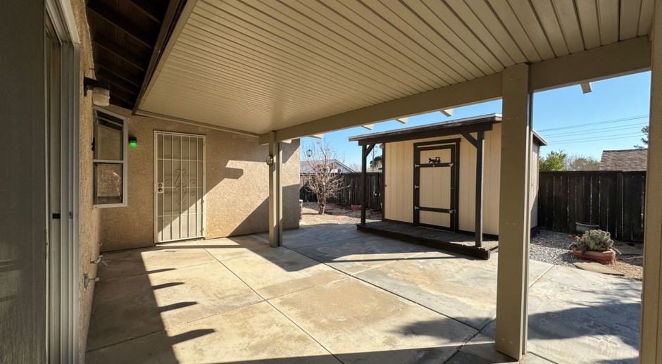 Victorville Home 55 + Community