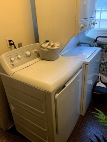 Double Room for Rent in UCLA Apartments