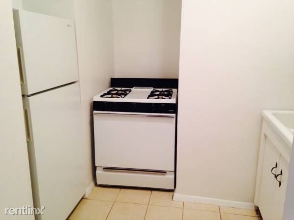 Immaculate 1 Bedroom CO-OP Apartment on 1st Floor of Elevator Building - Located in Yonkers