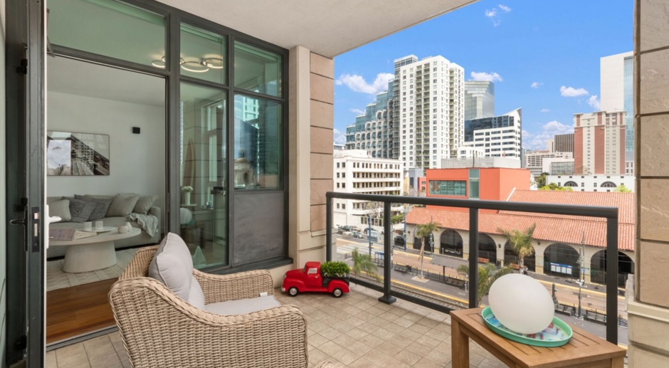 Downtown San Diego - Luxury 1bd/1ba Furnished Residence in the Grande South