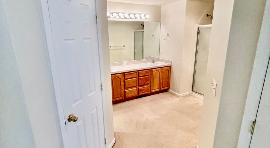Spacious open floor plan in North Hills **APP OUT 3/18/24