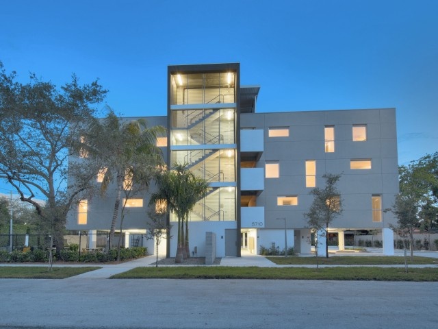 Shared Apartment Next to University of Miami 