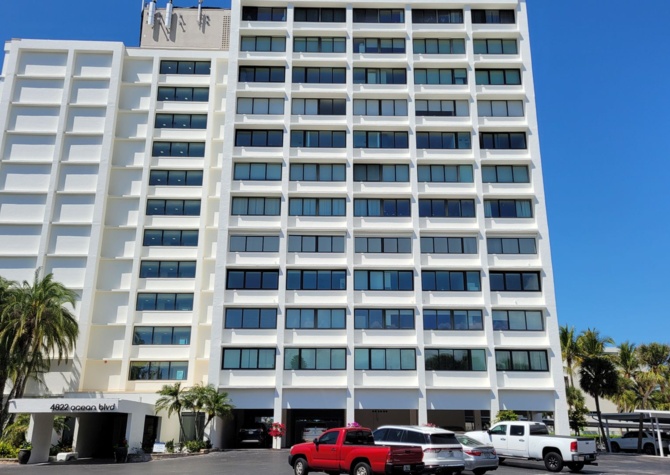 Houses Near Annual UNfurnished Siesta Key Gulf front 2/2 condo with water views!