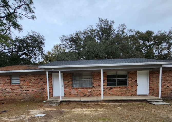 Houses Near 6632 Applegate St. Milton, FL 32570. Ask us how you can rent this home without paying a security deposit through Rhino!