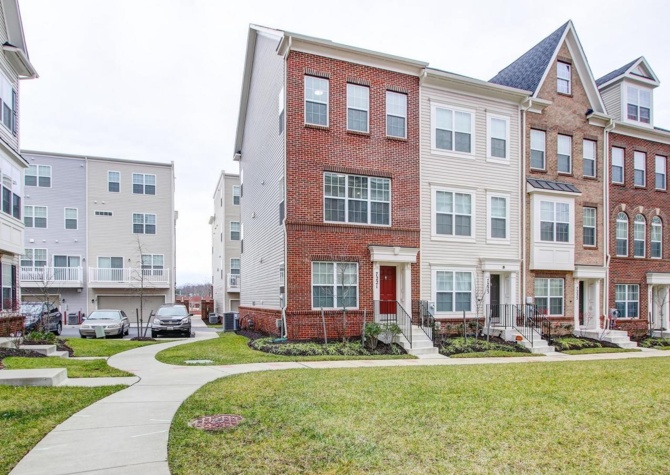 Houses Near Gorgeous 3 Bedroom 3.5 Bath Townhome With an Open Concept Floor Plan!