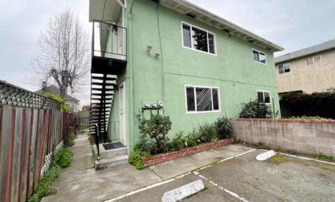 Apartments Near JFKU 2122 Encinal Ave. for John F Kennedy University Students in Pleasant Hill, CA