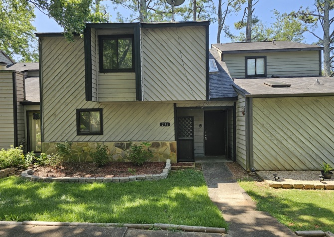 Houses Near Townhome for lease in Marietta