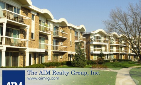 Apartments Near North Central Olympus for North Central College Students in Naperville, IL